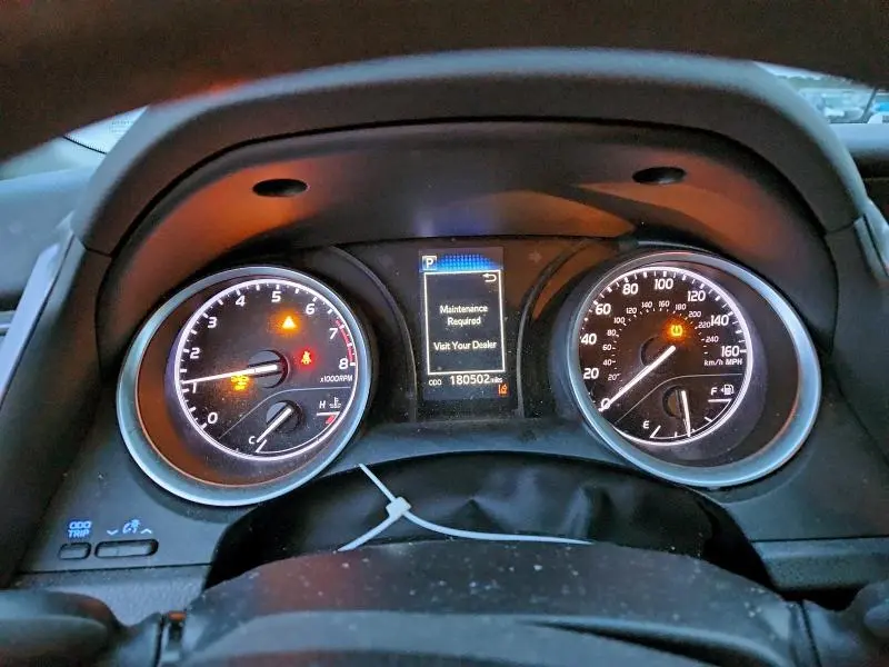 2021 TOYOTA CAMRY LE  