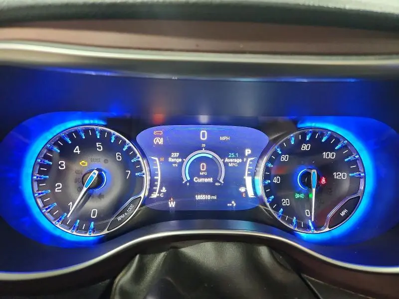 2020 CHRYSLER PACIFICA LIMITED  