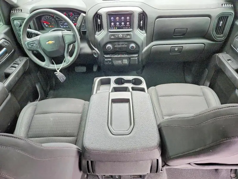 2024 CHEVROLET SILVERADO K1500 CUSTOM  