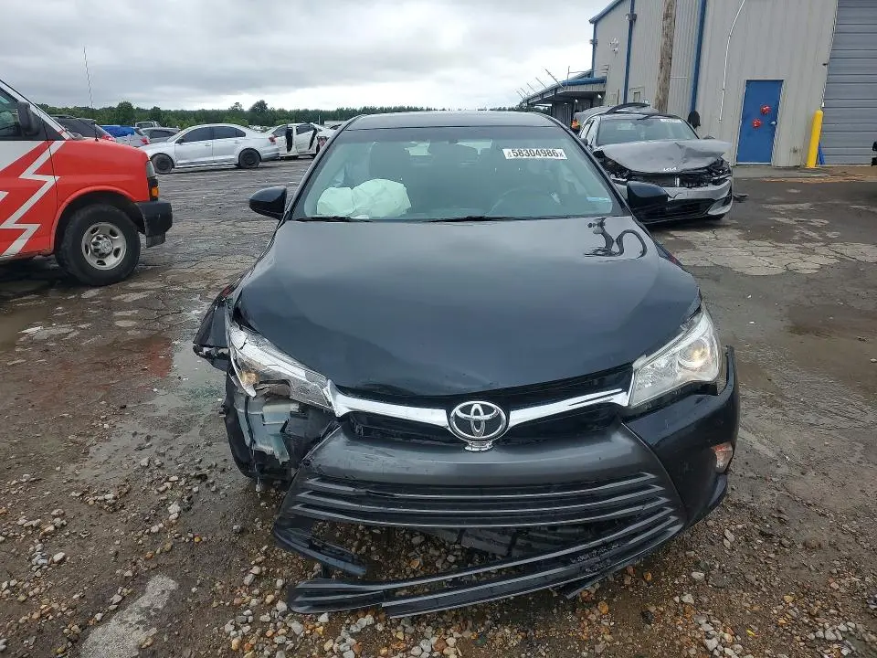 2015 TOYOTA CAMRY LE  