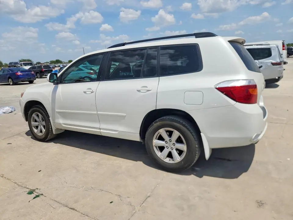 2010 TOYOTA HIGHLANDER BASE  