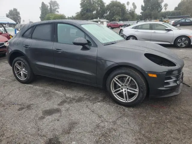 2019 PORSCHE MACAN   