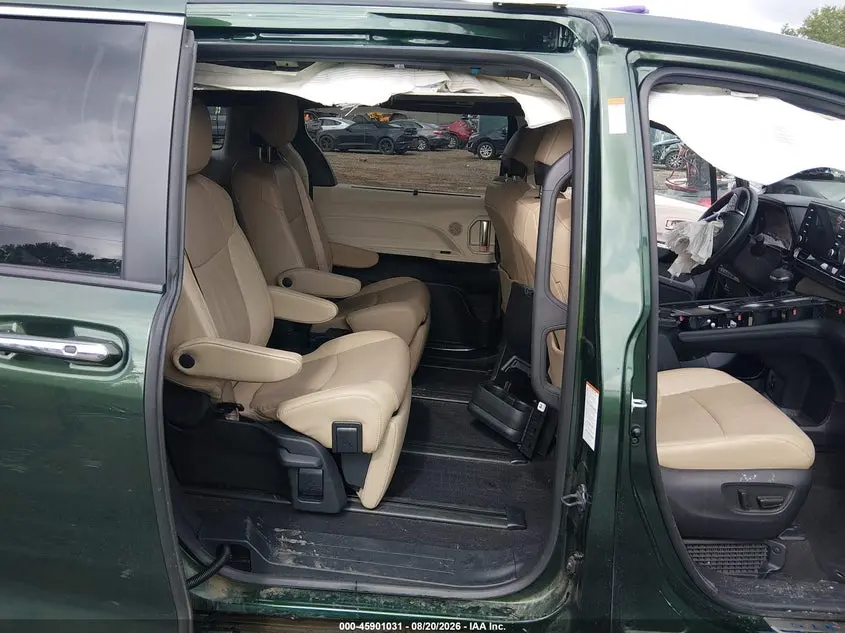 2024 TOYOTA SIENNA LIMITED