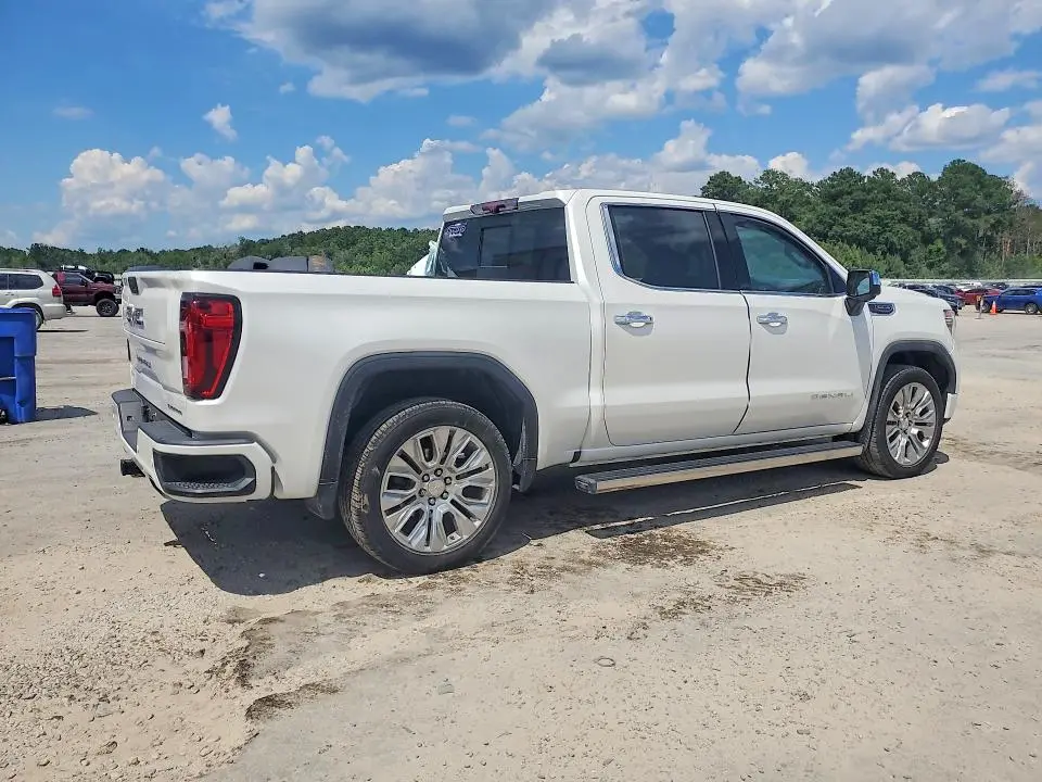 2021 GMC SIERRA K1500 DENALI  
