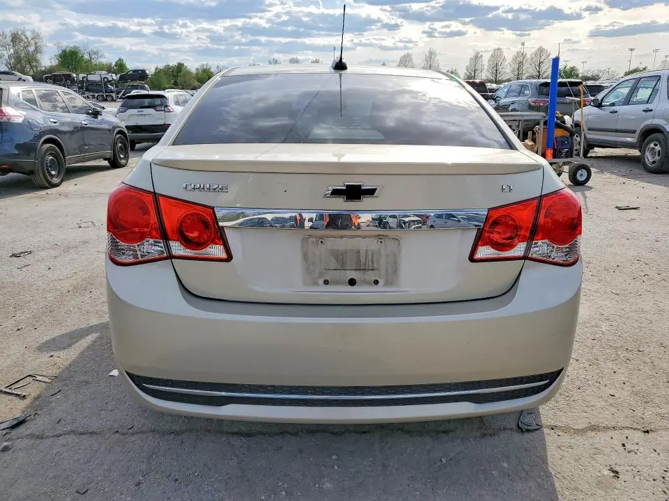 2015 CHEVROLET CRUZE LT  