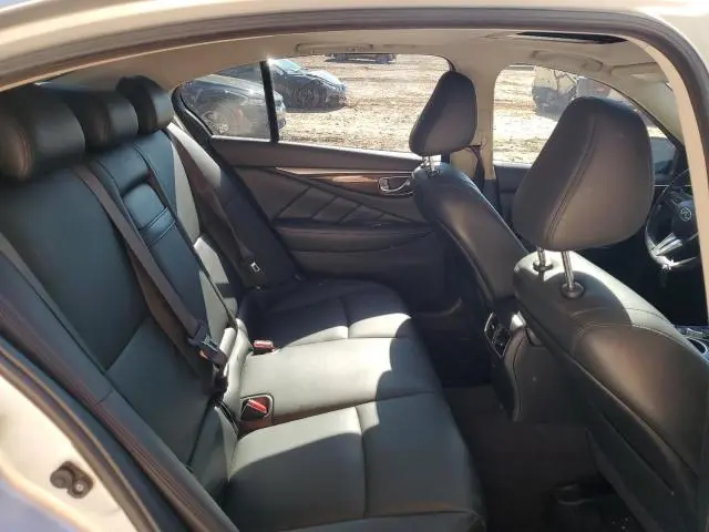 2018 INFINITI Q50 LUXE  