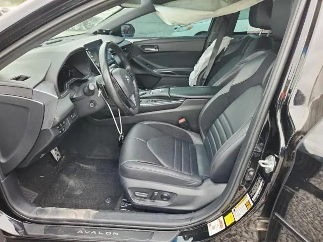 2022 TOYOTA AVALON TOURING  
