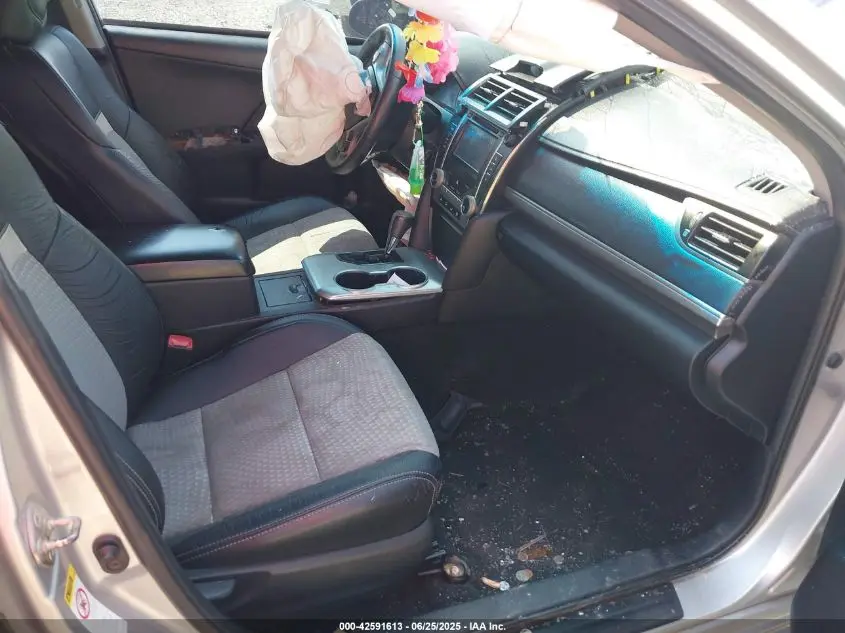 2013 TOYOTA CAMRY SE