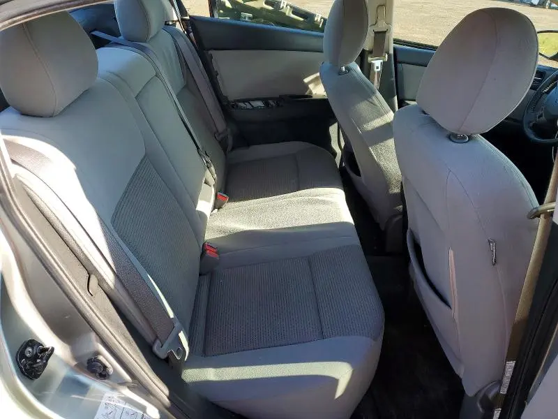 2010 NISSAN SENTRA 2.0  