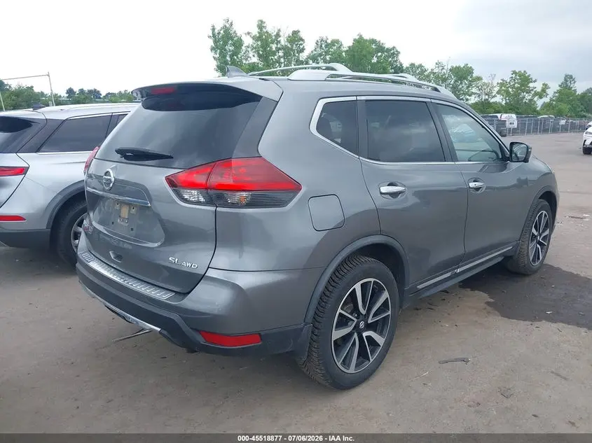 2018 NISSAN ROGUE SL