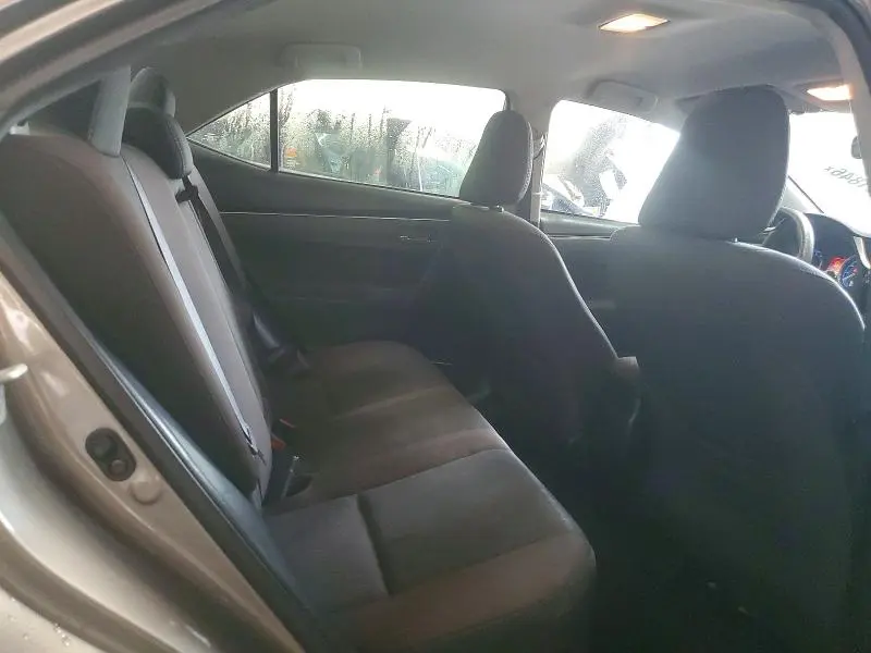 2017 TOYOTA COROLLA LE  