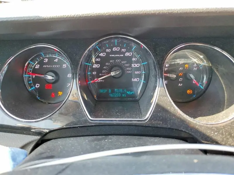 2011 FORD TAURUS LIMITED  