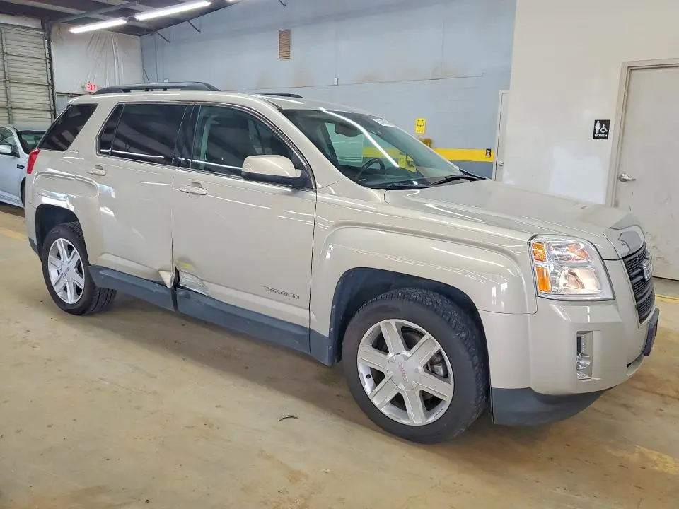 2012 GMC TERRAIN SLE  