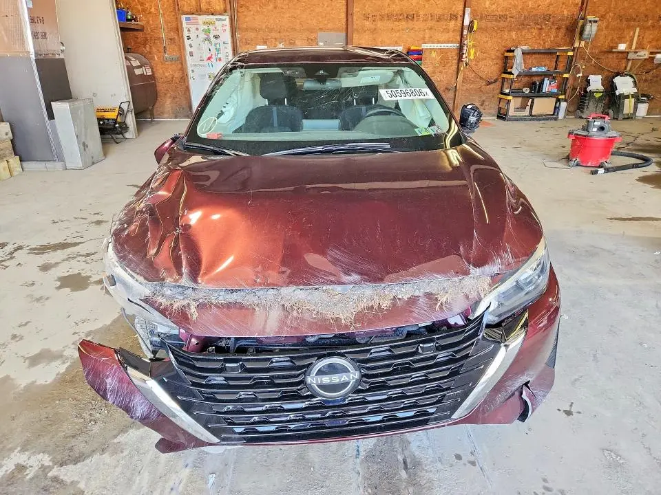 2025 NISSAN SENTRA SV  