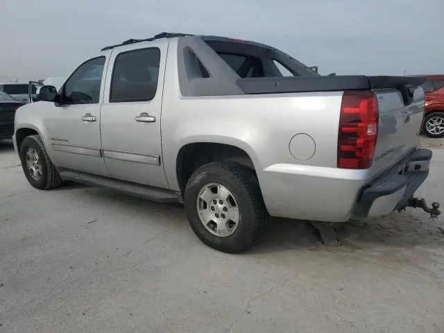 2011 CHEVROLET AVALANCHE LS  