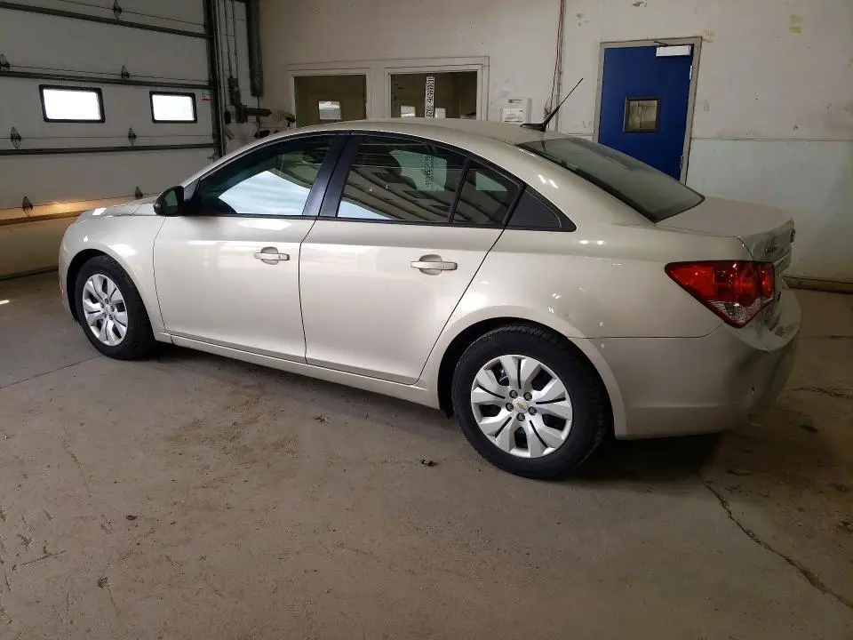 2014 CHEVROLET CRUZE LS  