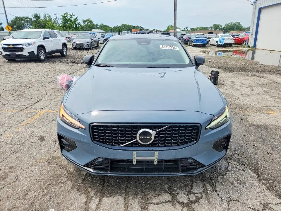 2024 VOLVO S60 CORE  