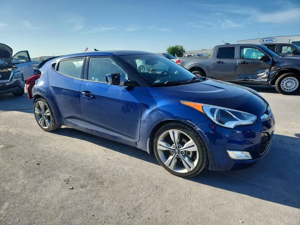 2016 HYUNDAI VELOSTER BASE  