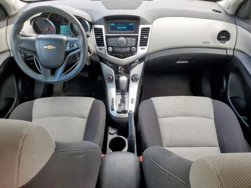 2015 CHEVROLET CRUZE LS  