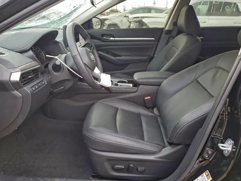 2025 NISSAN ALTIMA SL  