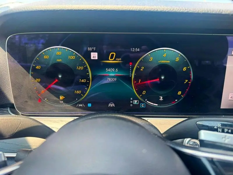 2022 MERCEDES-BENZ E 350  