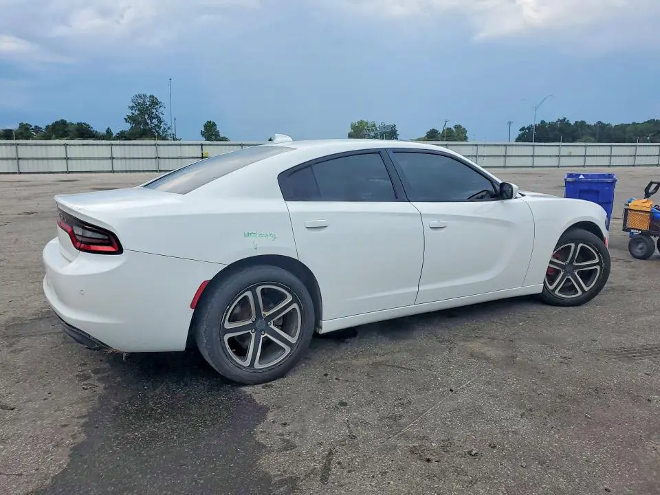 2018 DODGE CHARGER SXT PLUS  