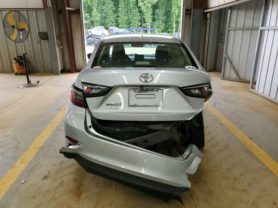 2019 TOYOTA YARIS L  