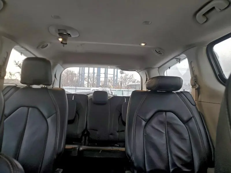 2017 CHRYSLER PACIFICA TOURING L  