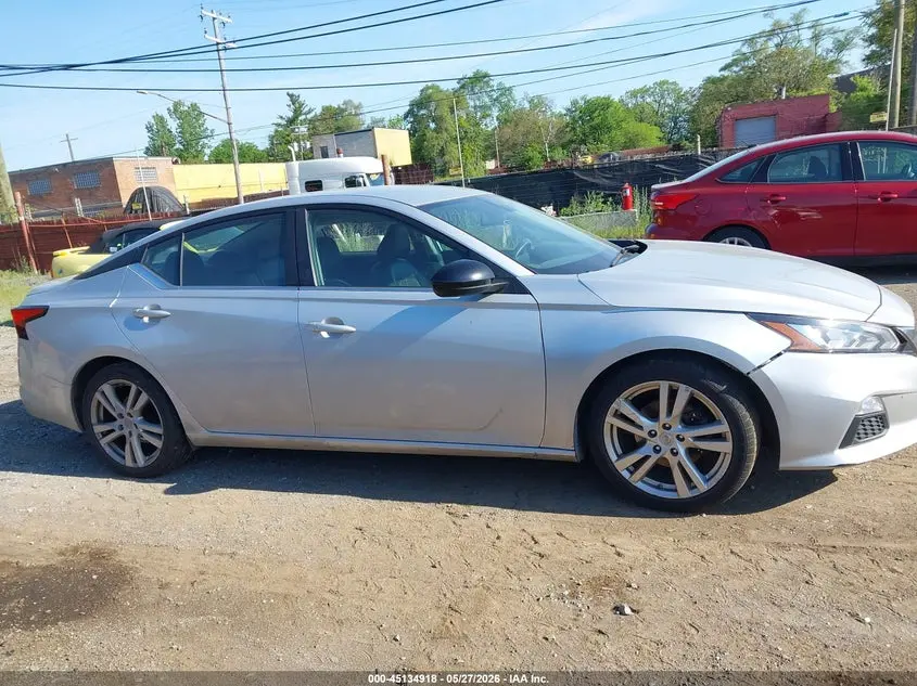 2020 NISSAN ALTIMA SR FWD
