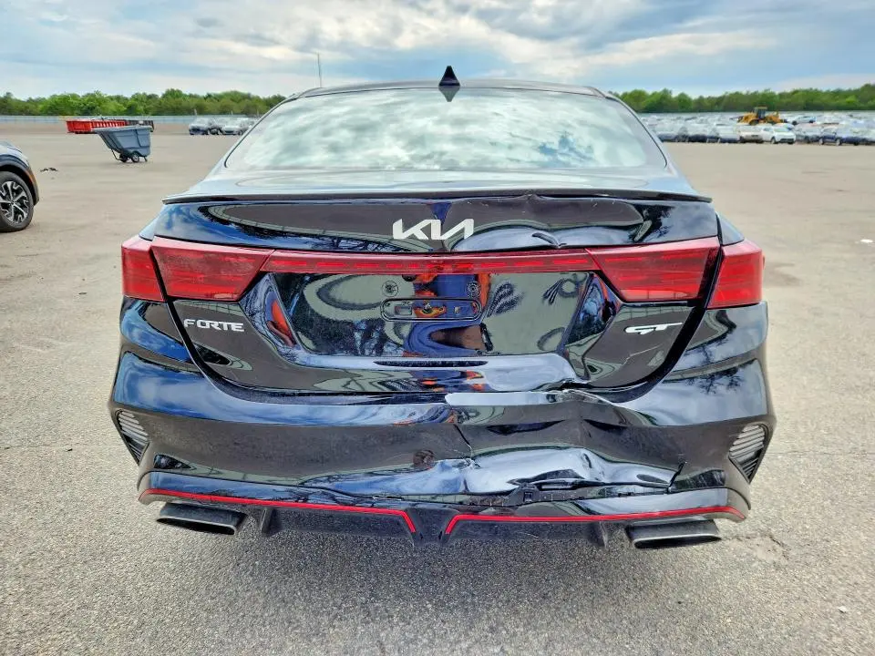 2024 KIA FORTE GT  
