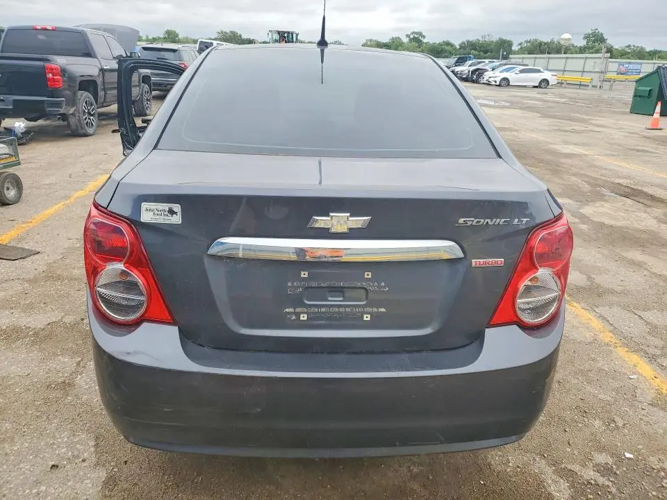 2013 CHEVROLET SONIC LT  
