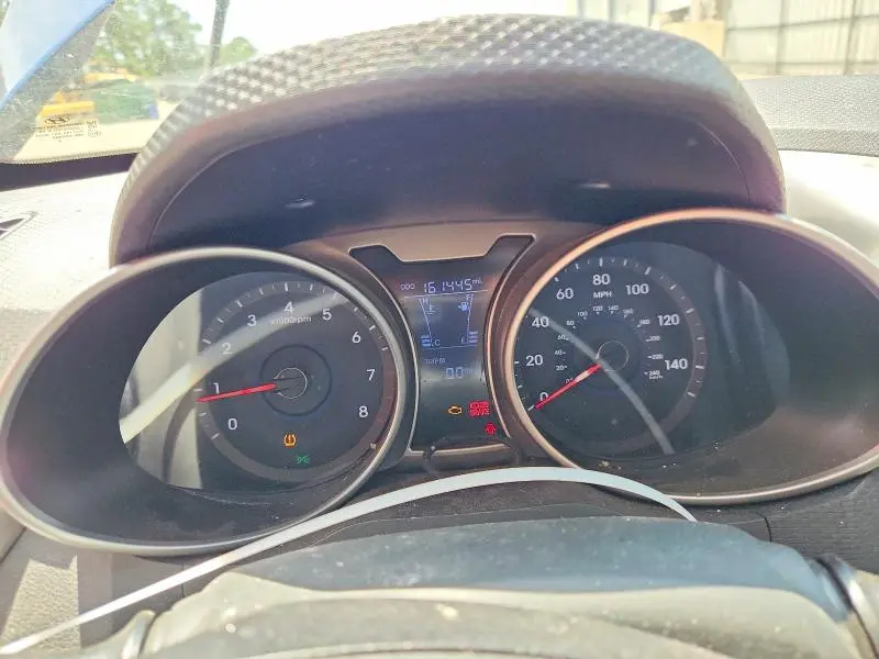 2016 HYUNDAI VELOSTER BASE  