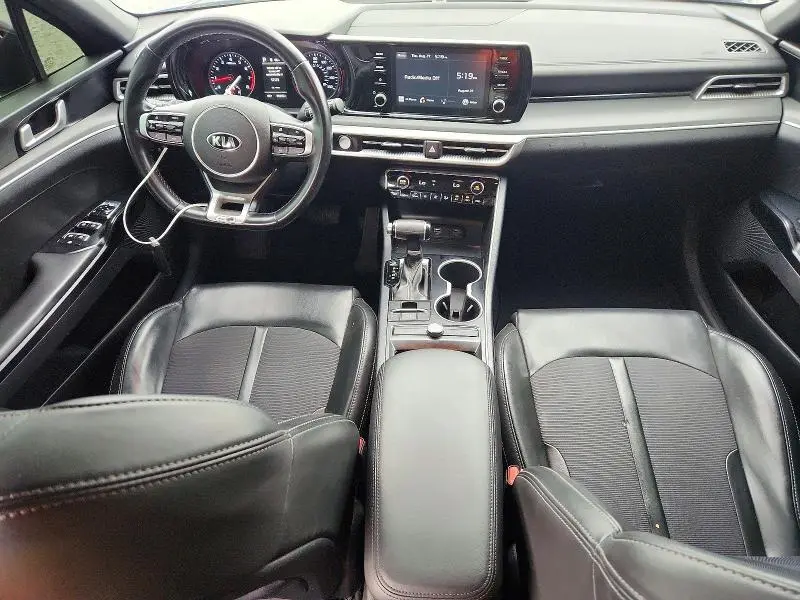 2021 KIA K5 GT LINE  