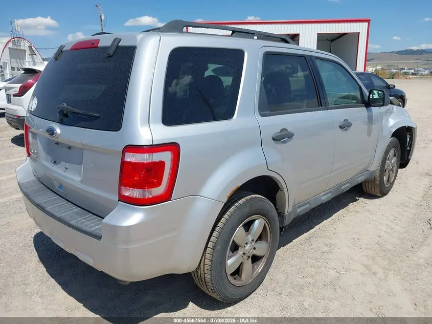 2010 FORD ESCAPE XLT