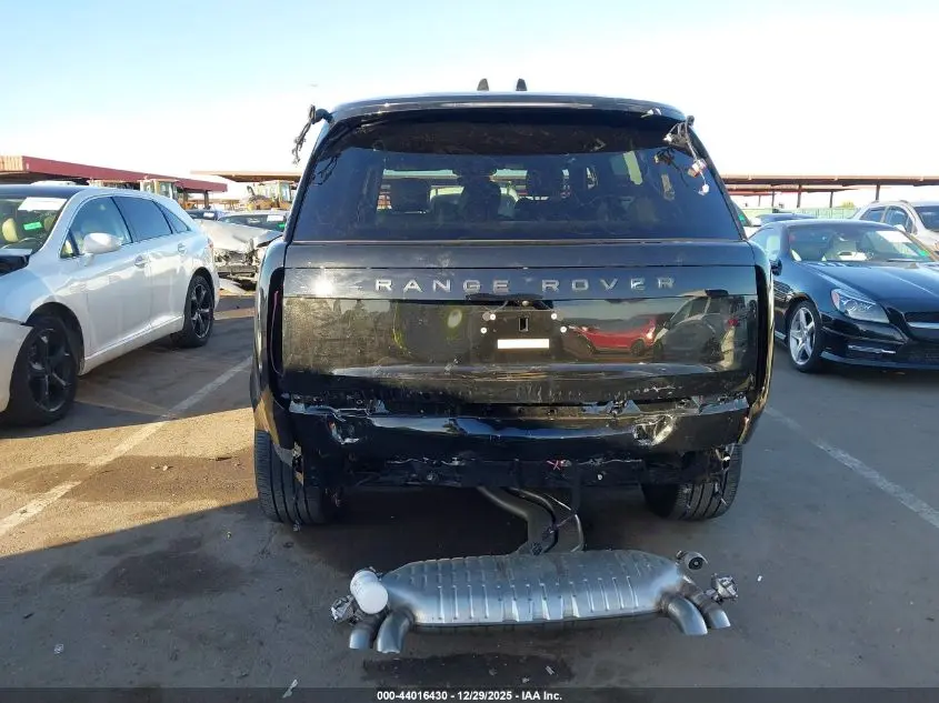 2025 LAND ROVER RANGE ROVER P530 SE 7 SEAT