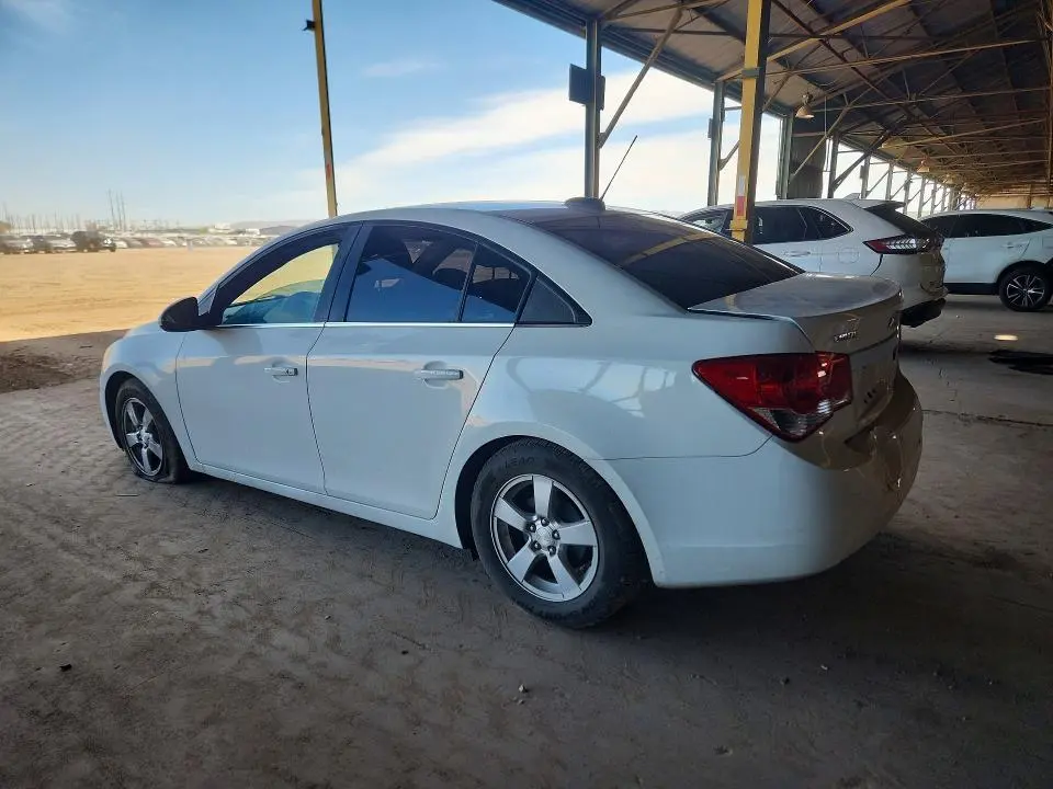 2015 CHEVROLET CRUZE LT  