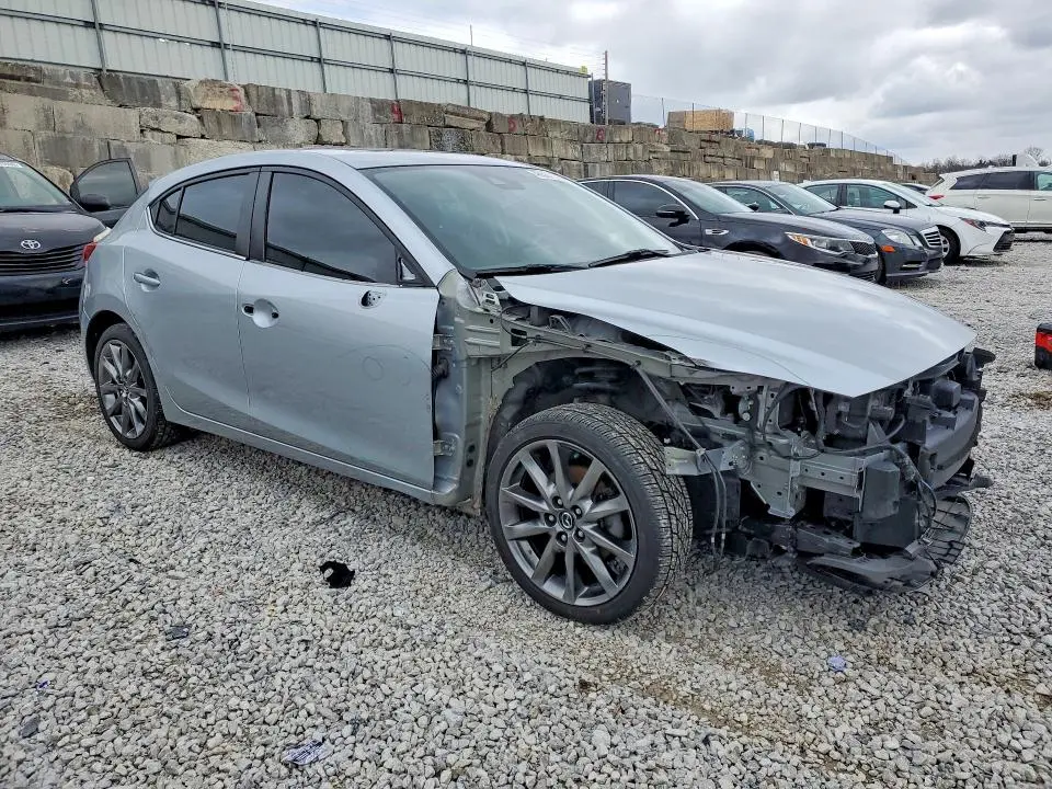 2018 MAZDA 3 GRAND TOURING  