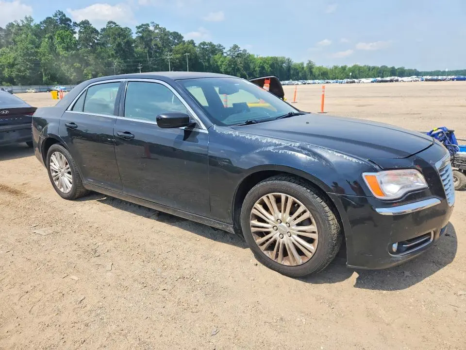 2014 CHRYSLER 300   