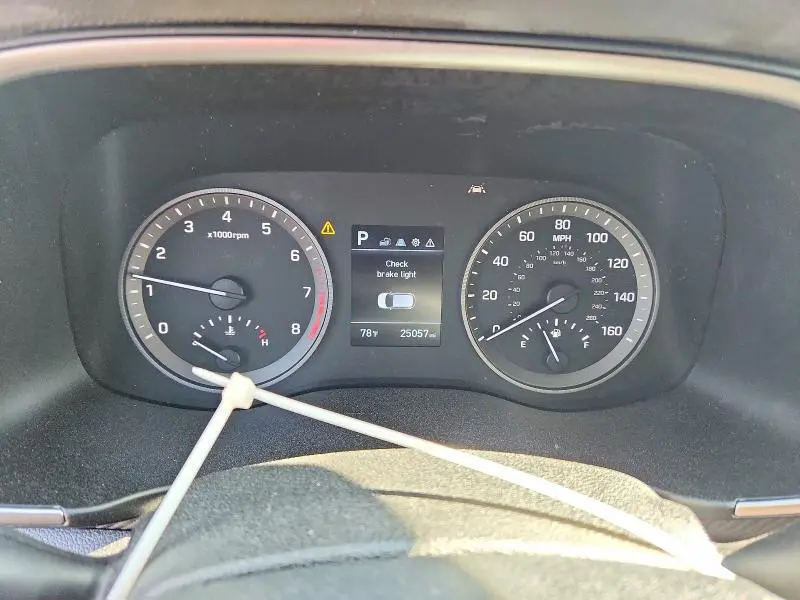 2020 HYUNDAI TUCSON SEL  