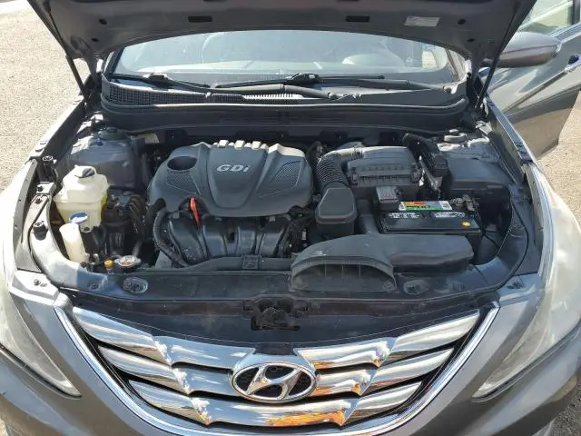 2013 HYUNDAI SONATA SE  
