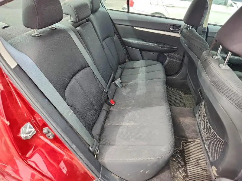 2010 SUBARU LEGACY 2.5I  