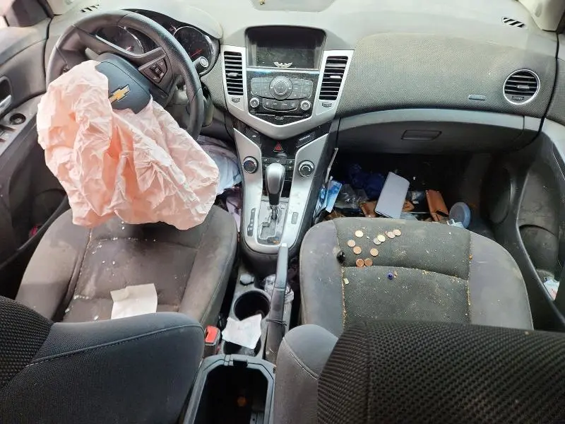 2015 CHEVROLET CRUZE LT  