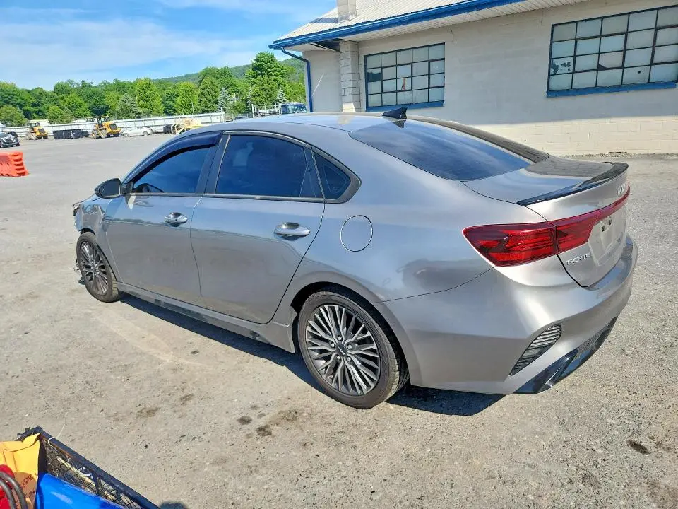 2022 KIA FORTE GT LINE  