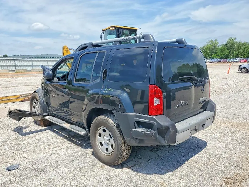 2010 NISSAN XTERRA X  