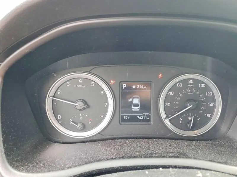 2018 HYUNDAI SONATA SE  