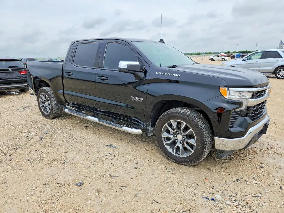 2022 CHEVROLET SILVERADO C1500 LT  