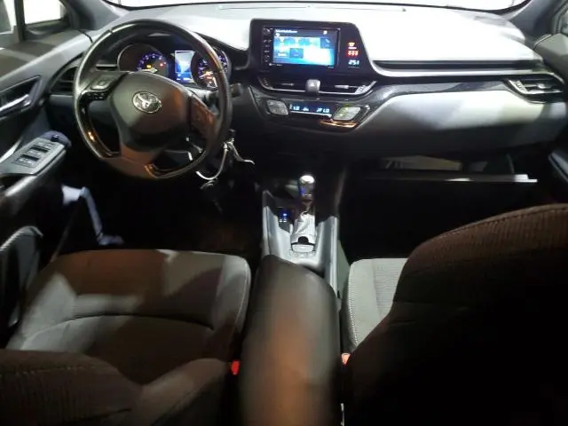 2018 TOYOTA C-HR XLE