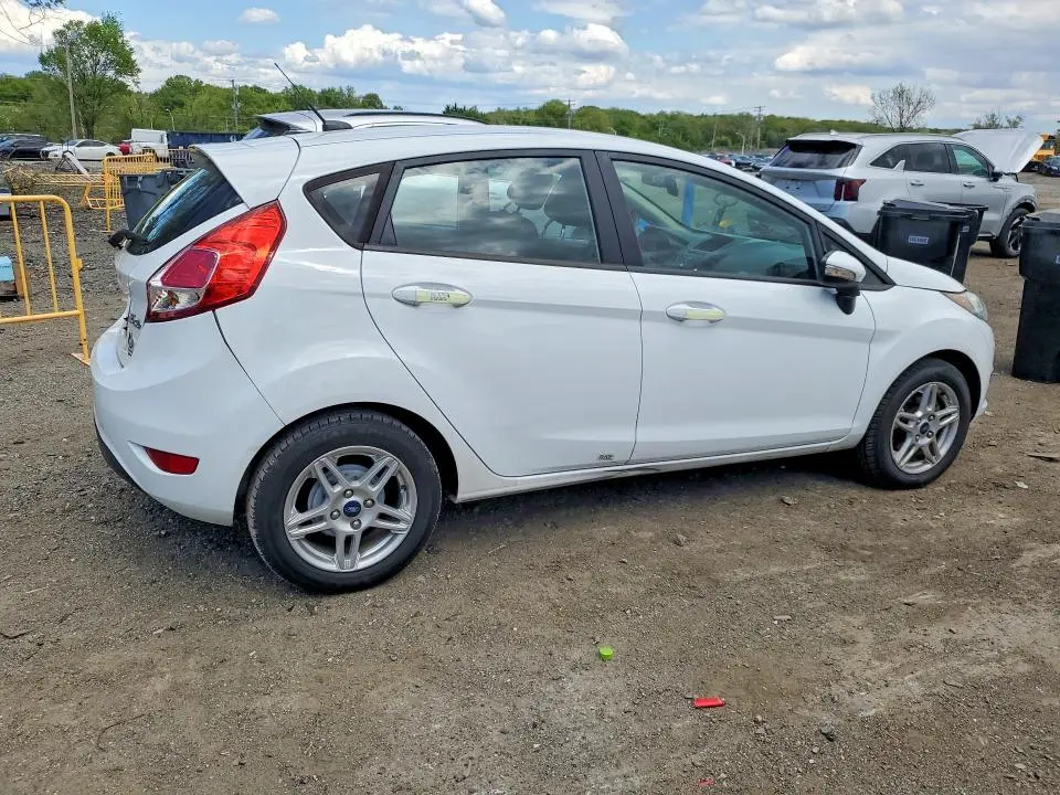 2019 FORD FIESTA SE  