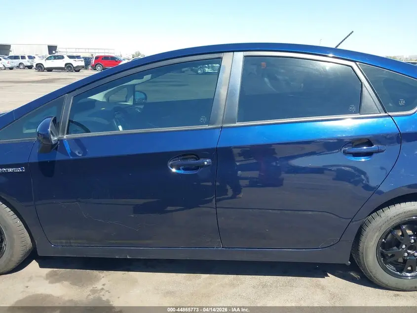 2015 TOYOTA PRIUS TWO