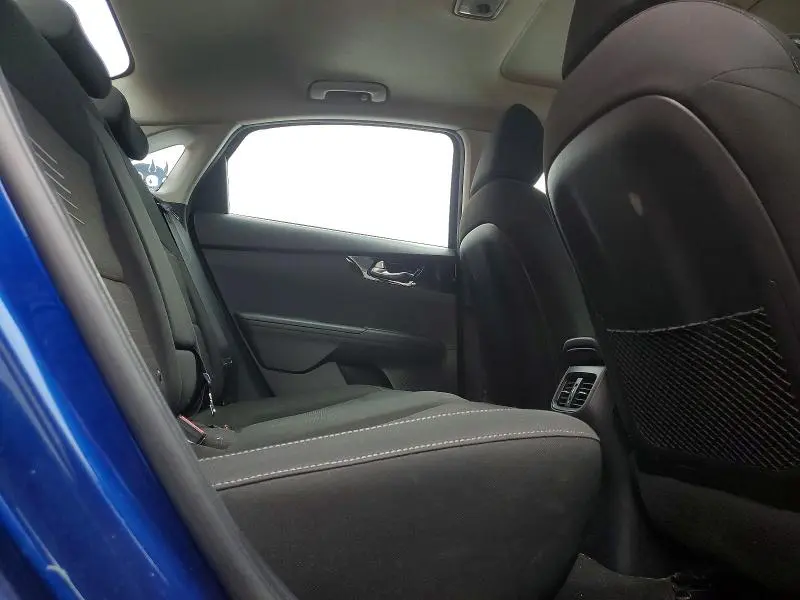 2021 KIA FORTE GT LINE  